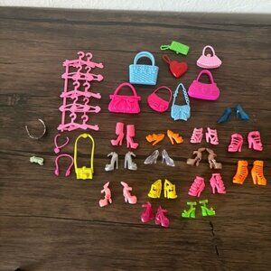 Barbie‎ Doll Accessories Lot 14 Pairs Shoes, 8-Bags, Camera, Hangers, Headphone
